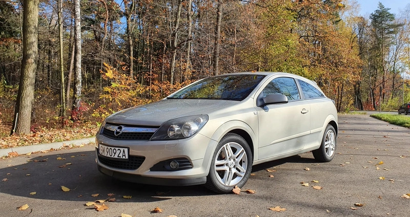 Opel Astra cena 15000 przebieg: 150000, rok produkcji 2007 z Mysłowice małe 121